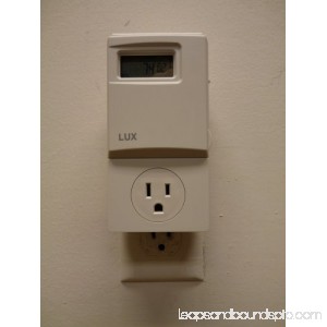 Lux WIN100 Programmable Outlet Thermostat 558181090